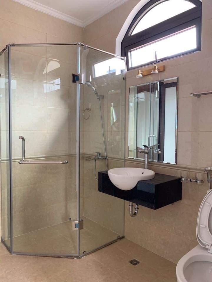 Quy trình thi công vách tắm kính, cabin kính phòng tắm tại Hải Phòng tiêu chuẩn an toàn - Ảnh 2
